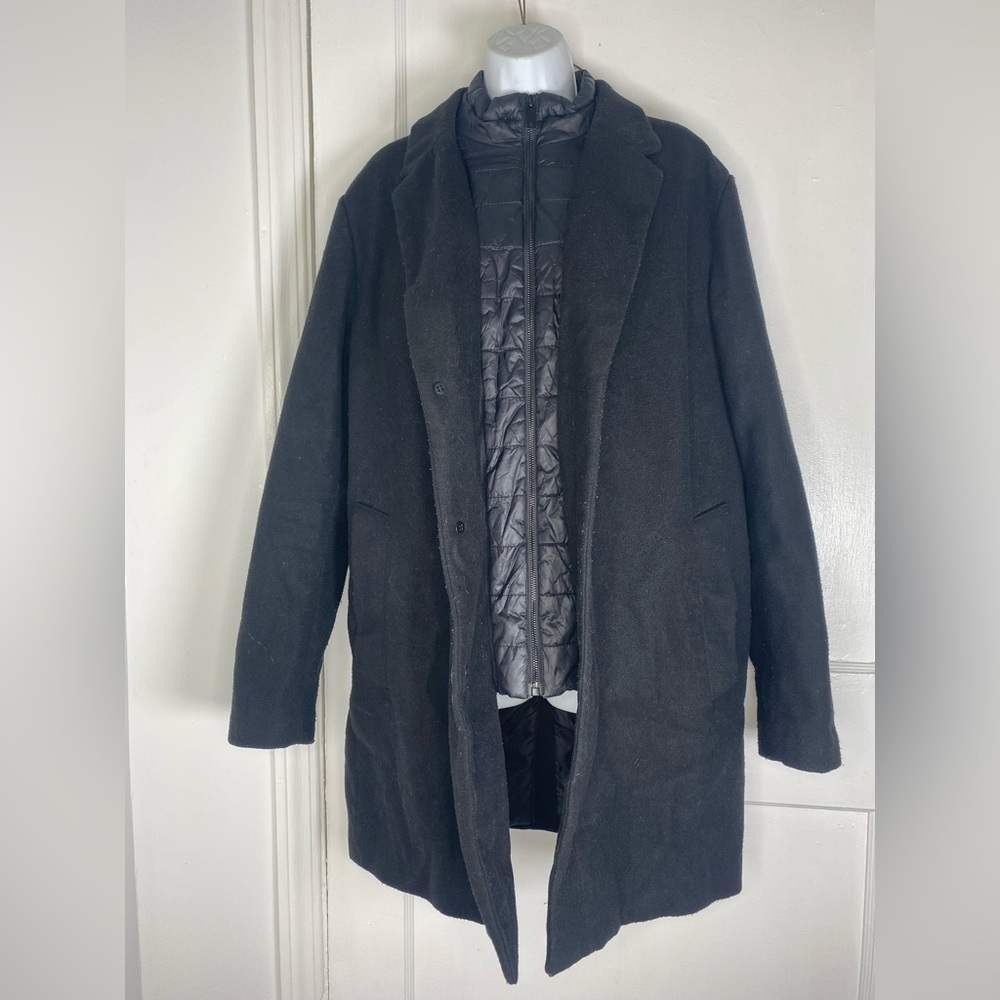 DKNY Quilted Layered Wool Blend Black Pea Coat with Zipper and Buttons
